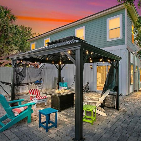Few Steps To Ocean-4 Beach Cruisers & Free Parking & Private Backyard Jacksonville Beach Eksteriør billede