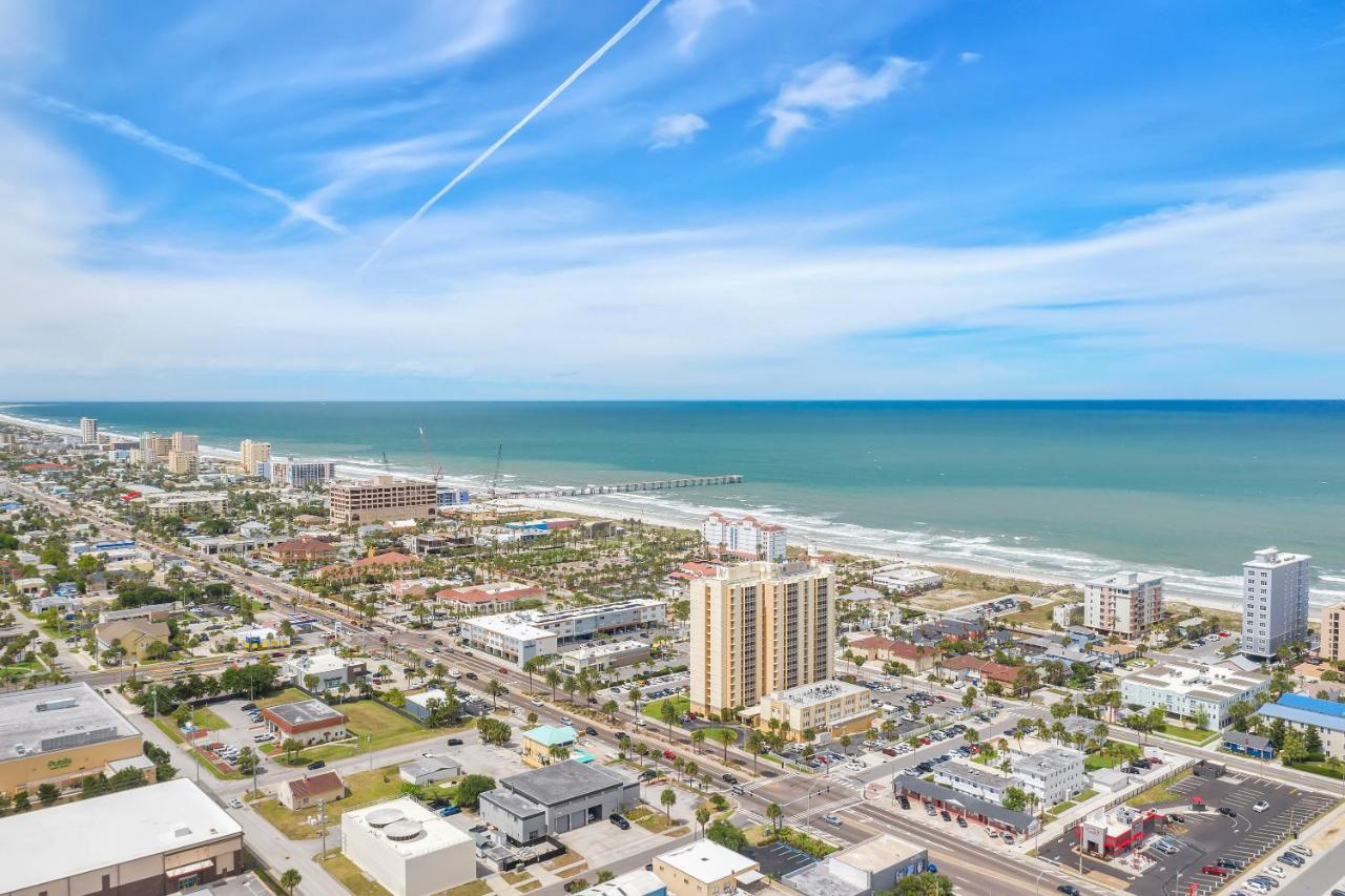 Few Steps To Ocean-4 Beach Cruisers & Free Parking & Private Backyard Jacksonville Beach Eksteriør billede
