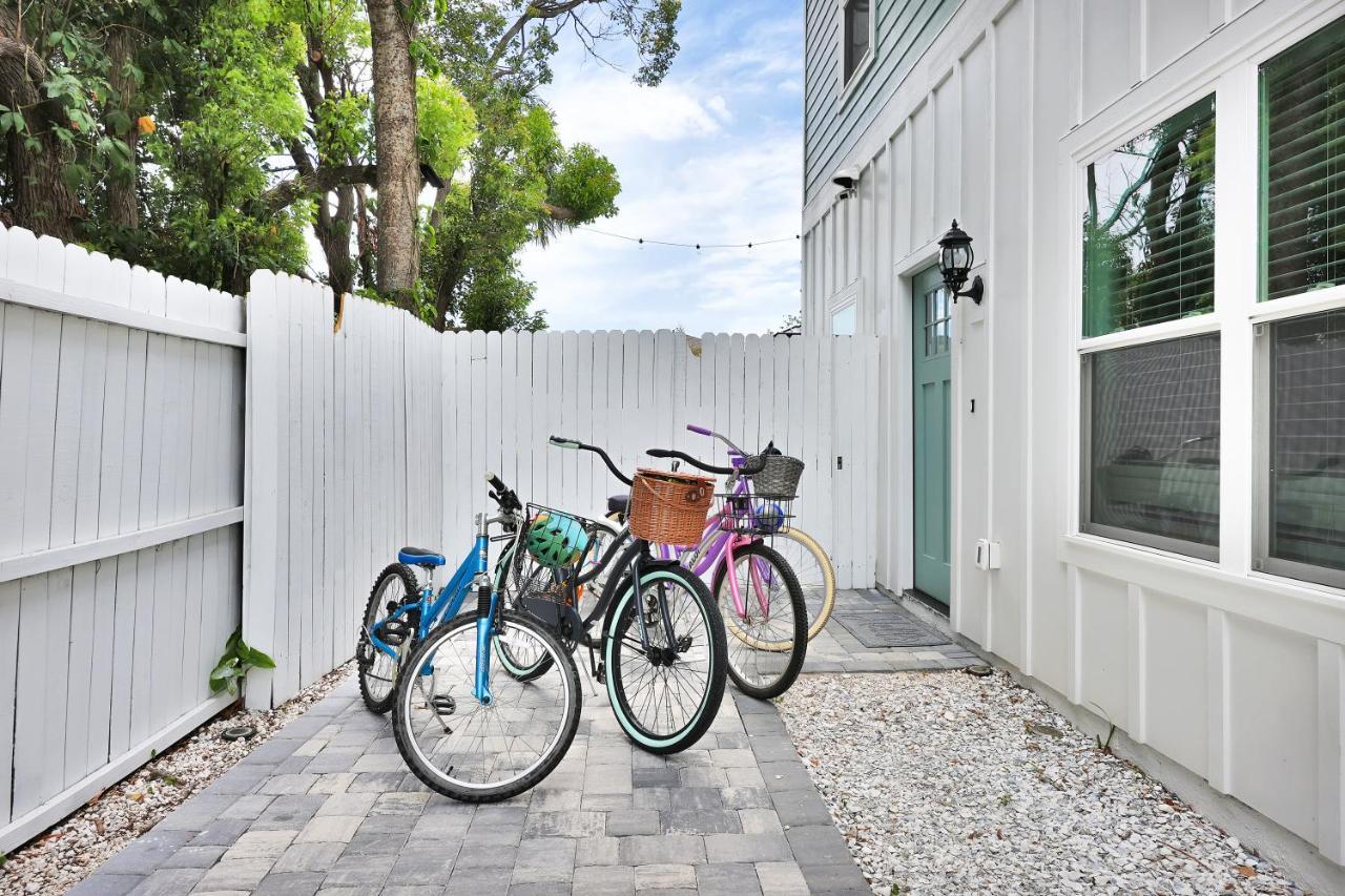 Few Steps To Ocean-4 Beach Cruisers & Free Parking & Private Backyard Jacksonville Beach Eksteriør billede